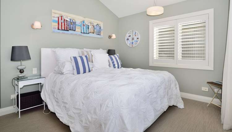 15 Landmark Terrace Orewa_16