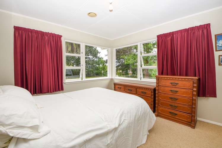 48 Victoria Street Carterton_16