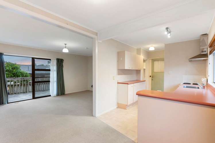 73 Red Beach Road Red Beach_12