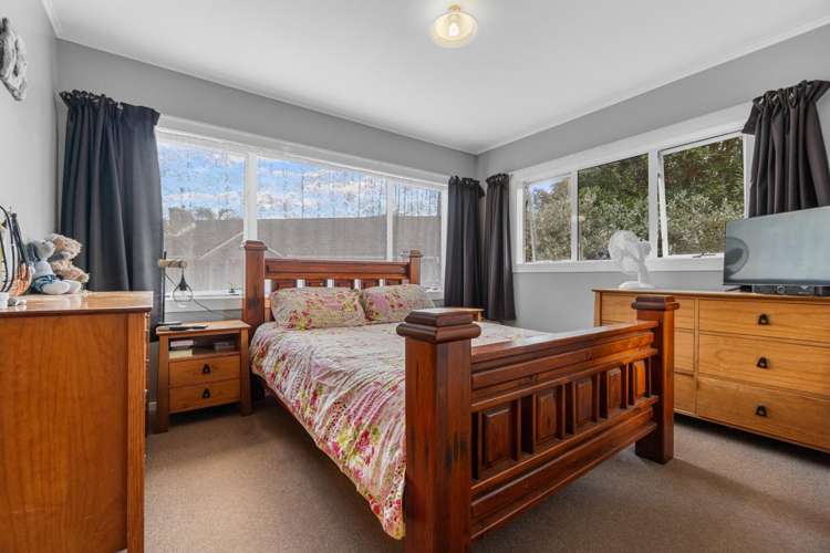 5 Joanna Place Deanwell_7