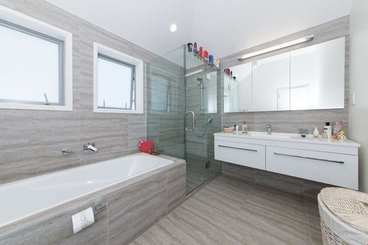 21 Seacliffe Avenue Belmont_23