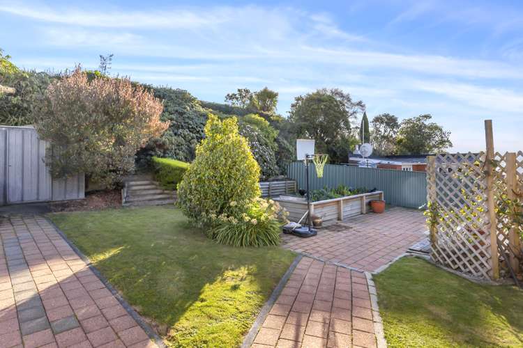 154 Easther Crescent Kew_19