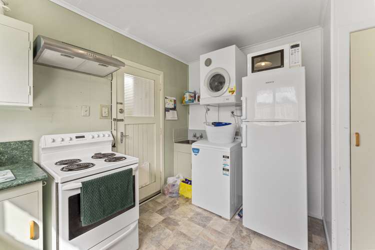 2/1242 Fergusson Drive Brown Owl_7