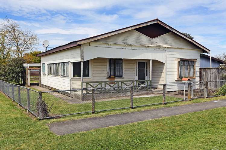 4 Russell Street Otane_3