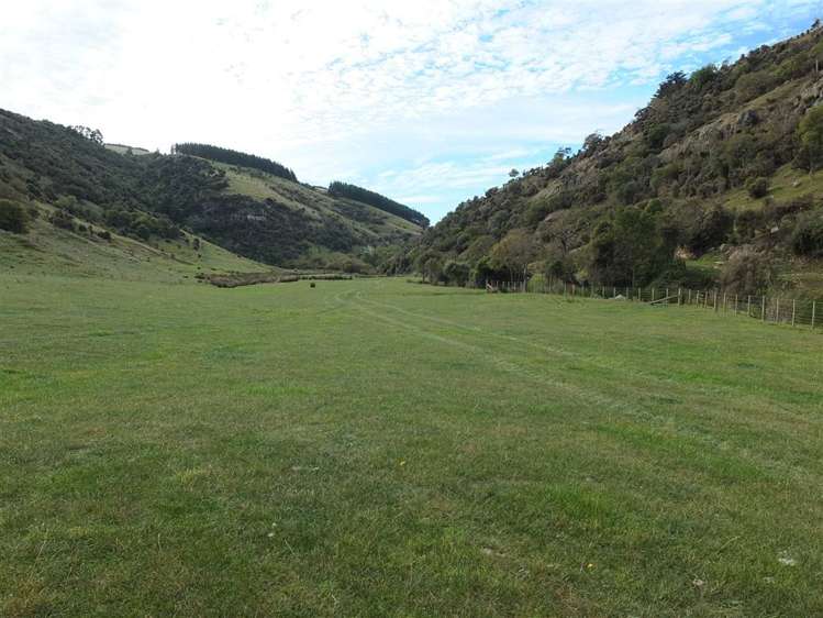 831 Chorlton Road Little Akaloa_43