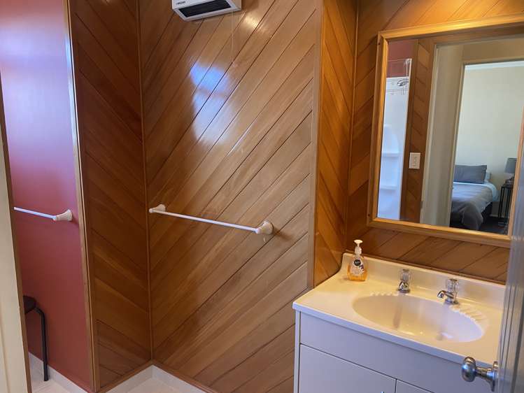 39 Te Herekiekie Street Turangi_12