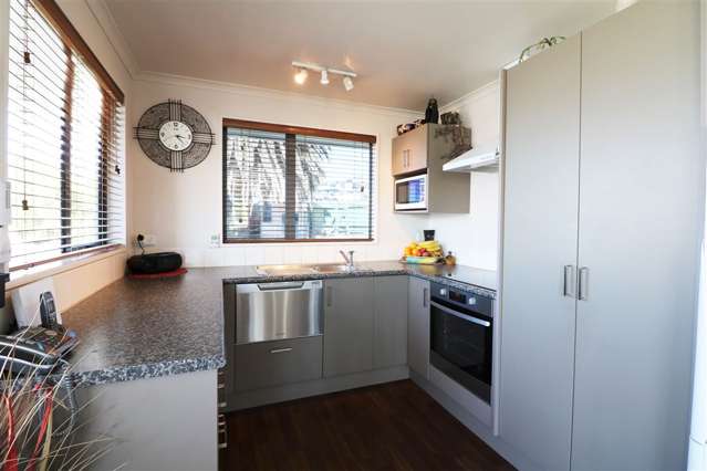 25 Douglas Street Waimataitai_3