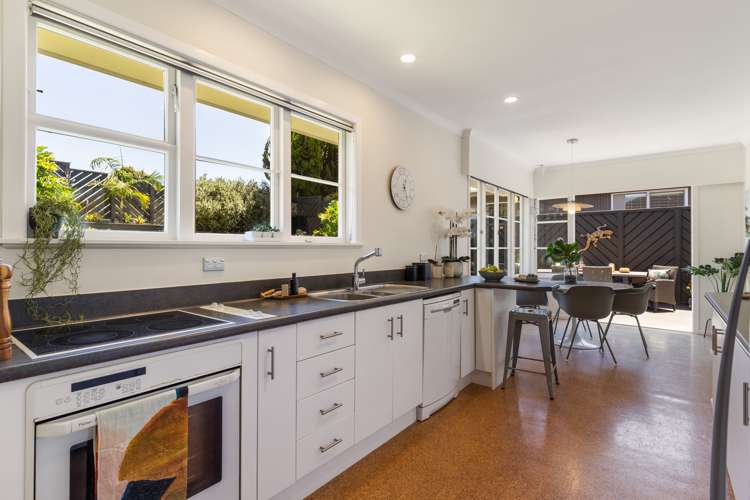 6 Boyd Avenue Royal Oak_6