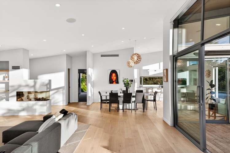 73 Warman Road Okura_11