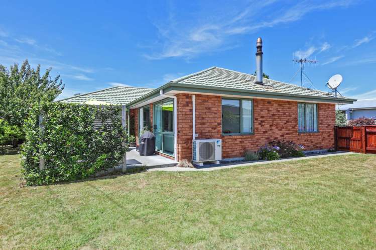 1021 Reka Street Akina_17