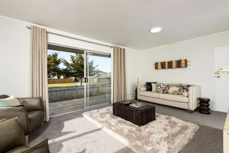 230 Range Road Papamoa_1
