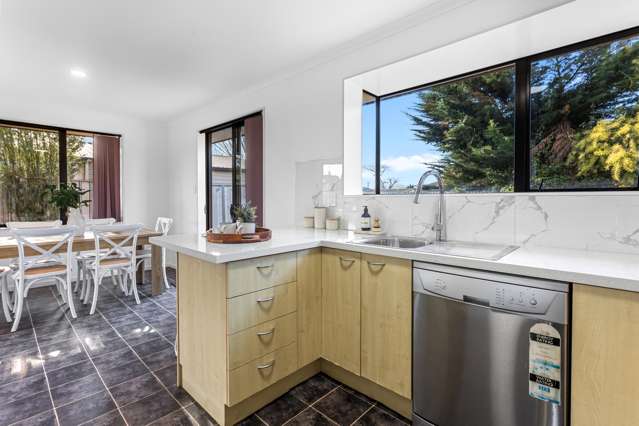 260f Breezes Road Aranui_3