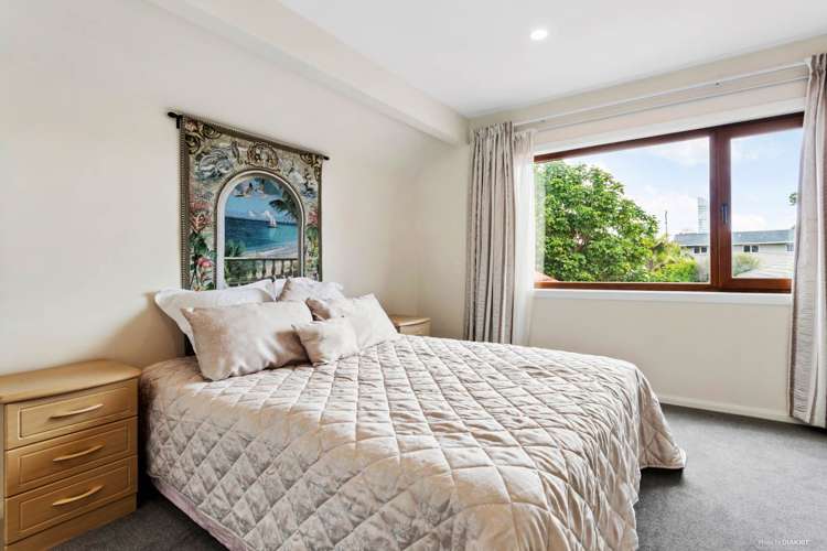 3/3 Hart Road Hauraki_25