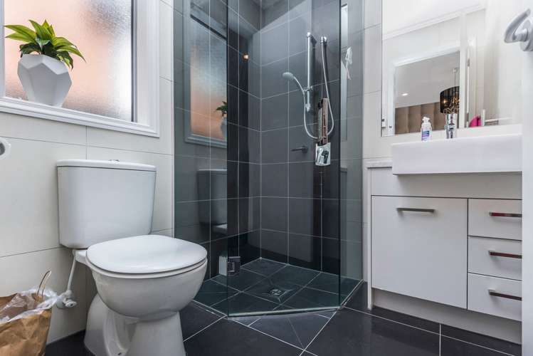 4 Oceania Place Mellons Bay_23