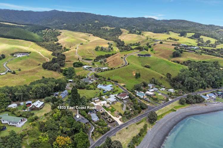 1833 East Coast Road Whakatiwai_30