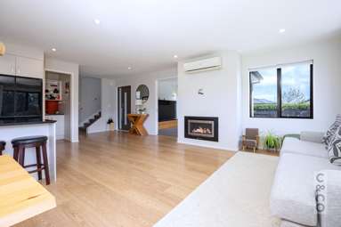 30 Robert Might Road_1