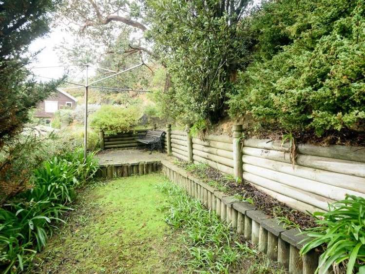 22 Southern Cross Crescent Island Bay_13