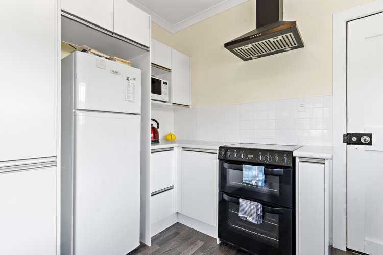 12 Hickson Street Featherston_9