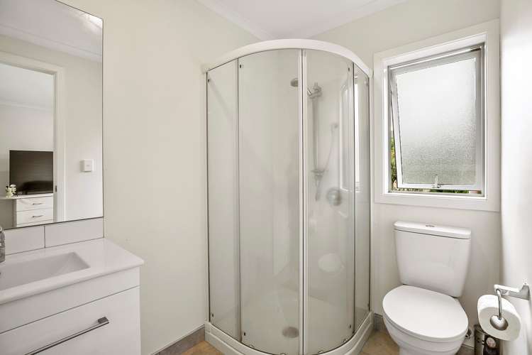 10/113 Knighton Road Hillcrest_6