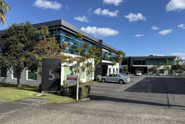 Unit 2C/5 Ceres Court Rosedale_6
