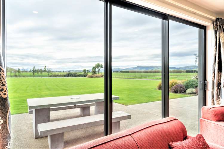 130 Ivy Lane Winton Surrounds_8