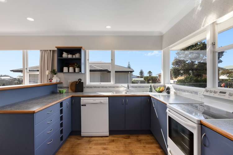 26b Upland Street Brookfield_10