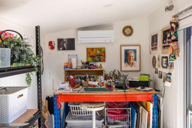 54 Hekerua Road Oneroa_40