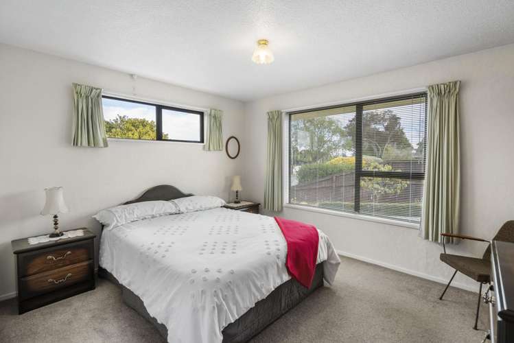 84 Dunbarton Street Redwood_11