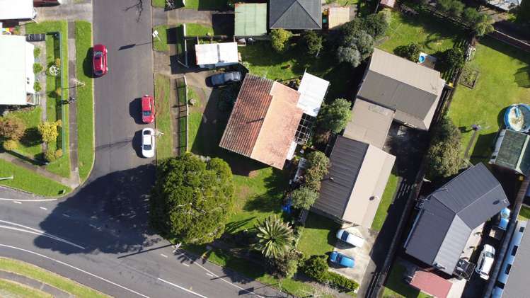 1 Childs Avenue Pukekohe_6