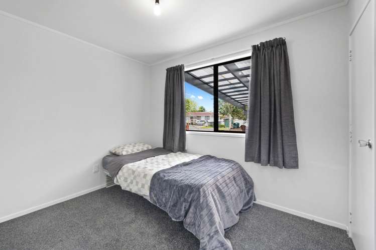 6 Hamblyn Place Ranui_10