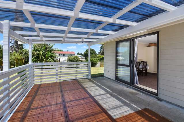 8b White Road Manurewa_3