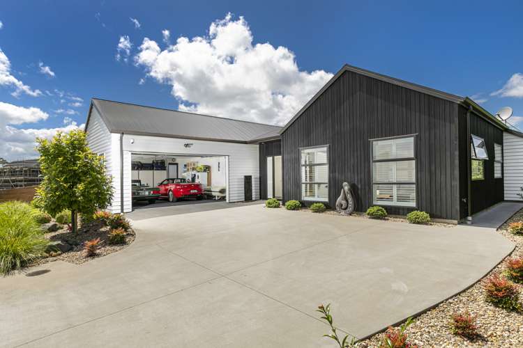 80 Riverhead Point Drive Riverhead_2