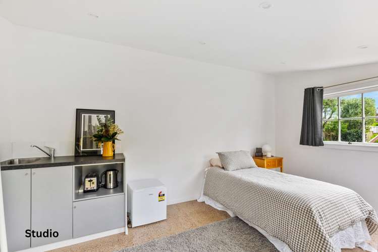 46 Smale Street Point Chevalier_29