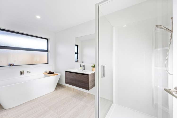 3 Earlsbrook Boulevard Lincoln_21