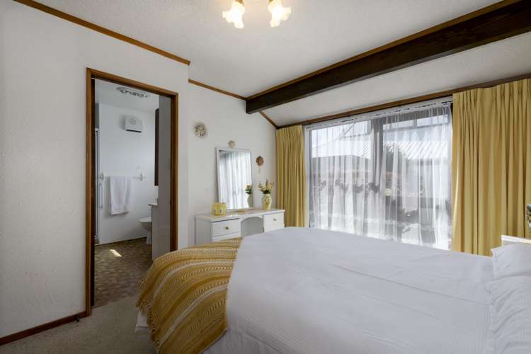 54a The Drive Brookfield_10