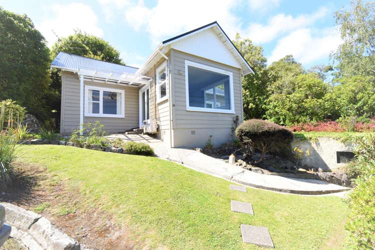 16 Marine Parade Macandrew Bay_0
