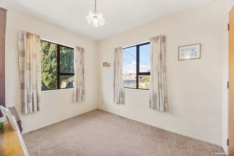 1/18 Tonar Street Northcote_8