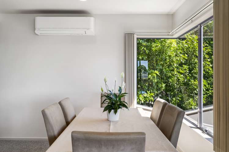 42b Duncansby Road Stanmore Bay_13