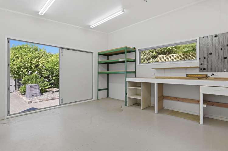 19 Beach Road Otumoetai_34