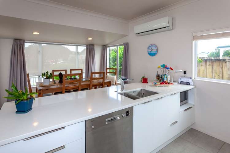 200 Mayfair Avenue Whangamata_14