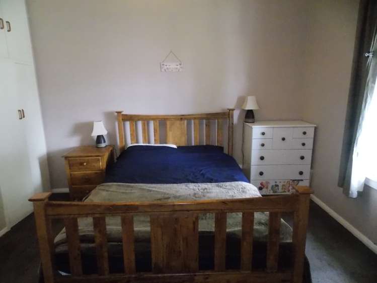 14 Carlisle Street Milson_10