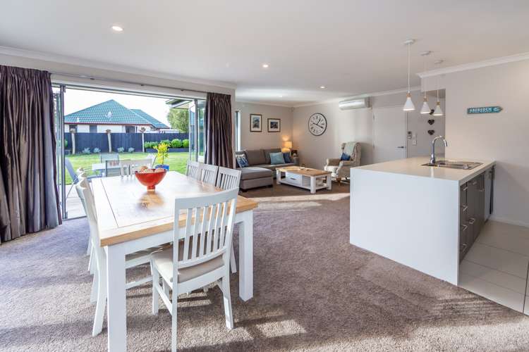 8 Globe Bay Drive Templeton_6