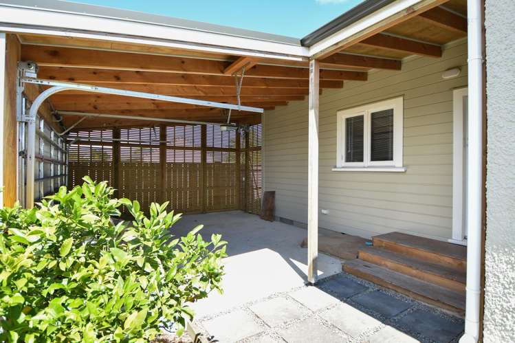 105 Broadway Carterton_21