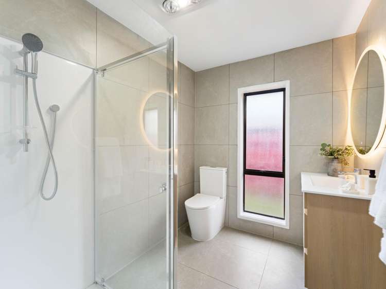16 Westholm Way Pahurehure_9