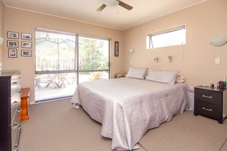 8 Northbrook Court Roslyn_10