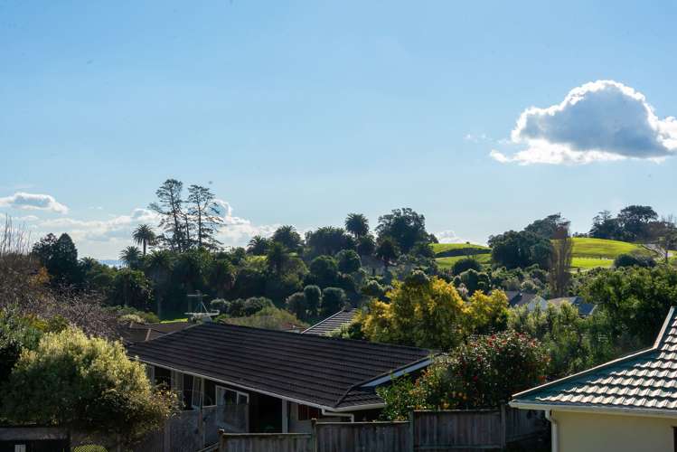 2/12 Markham Place Bucklands Beach_5