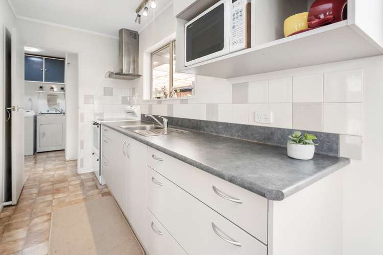 11b Robin Hood Place Onerahi_7