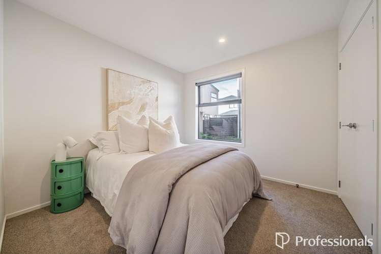 2/123 Knights Road Lower Hutt Central_13