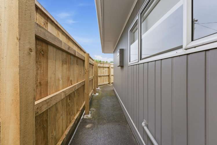 209 Seaview Road Westown_17