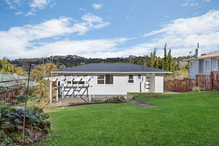 8 Ragley Street Titirangi_15